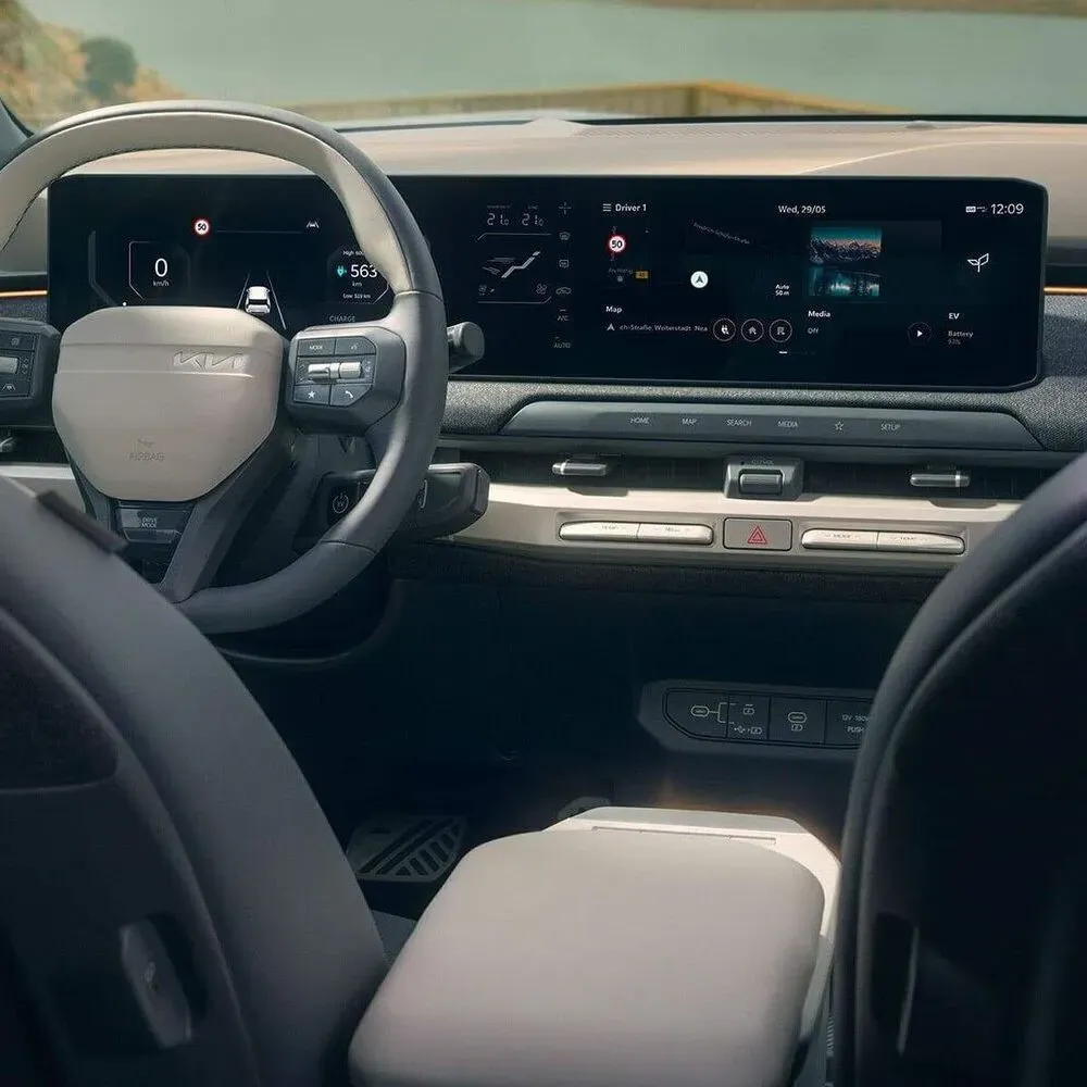 Надширокий панорамний дисплей