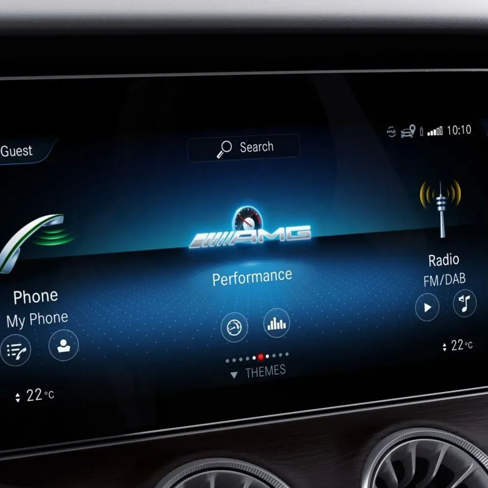 MBUX з AMG-стилями