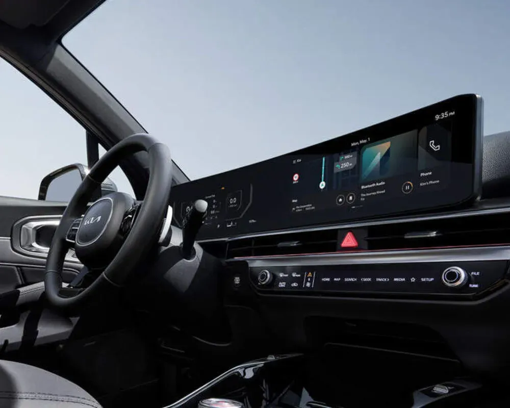 Панорамний вигнутий дисплей