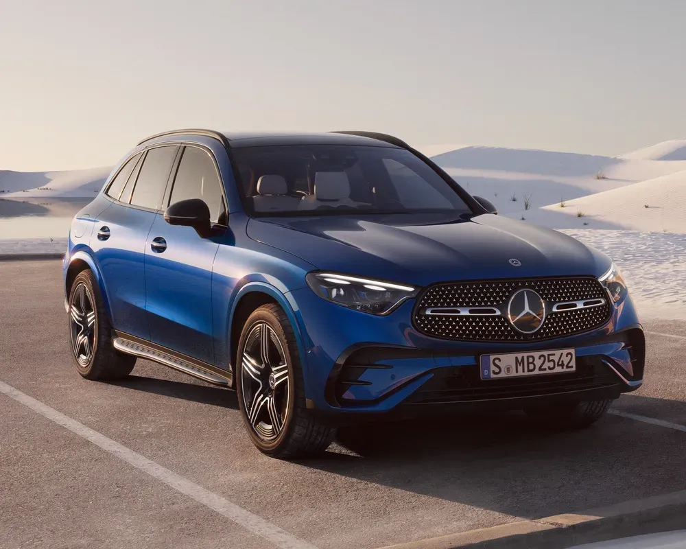 Передня частина із характером